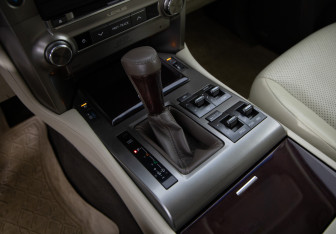 Подержанный автомобиль Lexus GX 2014 года (16 фото)