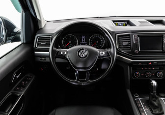 Подержанный автомобиль Volkswagen Amarok 2018 года (14 фото)