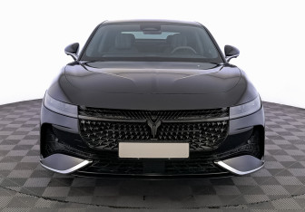 Новый Voyah Passion 2025 (5 фото)