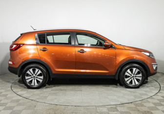 Подержанный автомобиль Kia Sportage 2013 года (4 фото)