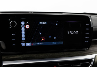 Подержанный автомобиль Kia K5 2021 года (18 фото)