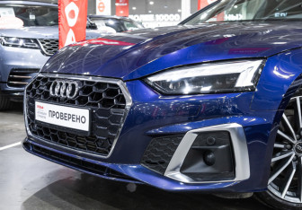 Подержанный автомобиль Audi A5 Liftback 2022 года (2 фото)