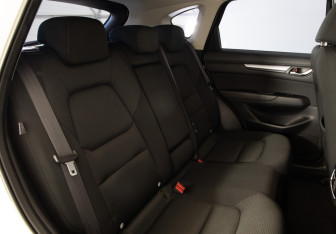 Подержанный автомобиль Mazda CX-5 2019 года (22 фото)