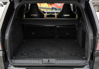 Подержанный автомобиль Land Rover Range Rover Sport 2019 года (38 фото)