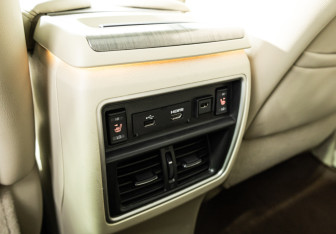 Подержанный автомобиль Nissan Murano Suv 2019 года (24 фото)