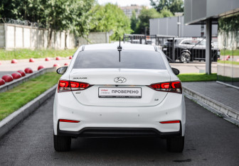 Подержанный автомобиль Hyundai Solaris Sedan 2019 года (7 фото)