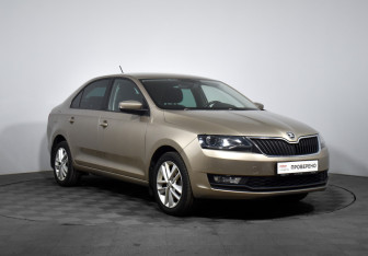Подержанный автомобиль Skoda Rapid Liftback 2019 года (3 фото)