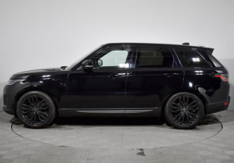 Подержанный автомобиль Land Rover Range Rover Sport 2018 года (8 фото)