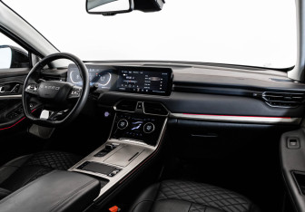 Подержанный автомобиль Exeed TXL 2022 года (9 фото)