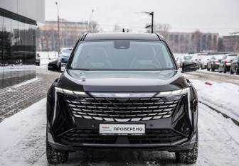 Подержанный автомобиль Geely Atlas 2024 года (3 фото)