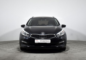 Подержанный автомобиль Kia Ceed Wagon 2018 года (2 фото)