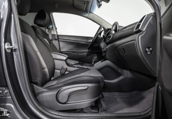 Подержанный автомобиль Hyundai Tucson 2019 года (20 фото)