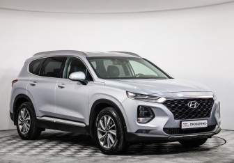 Подержанный автомобиль Hyundai Santa Fe 2019 года (3 фото)