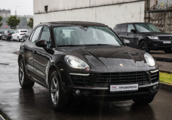 Подержанный автомобиль Porsche Macan 2018 года (5 фото)