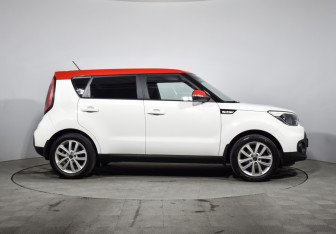 Подержанный автомобиль Kia Soul 2018 года (4 фото)