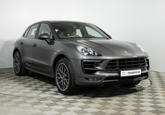 Подержанный автомобиль Porsche Macan 2017 года (3 фото)