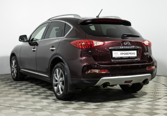 Подержанный автомобиль Infiniti QX50 2016 года (7 фото)