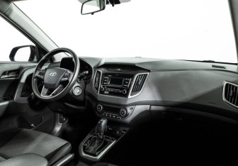 Подержанный автомобиль Hyundai Creta 2021 года (9 фото)