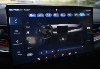 Подержанный автомобиль BYD Seal 2023 года (23 фото)