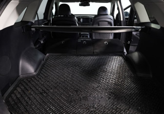 Подержанный автомобиль Kia Sorento 2019 года (30 фото)