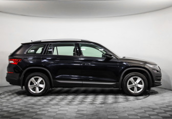 Подержанный автомобиль Skoda Kodiaq 2020 года (4 фото)