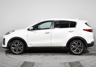 Подержанный автомобиль Kia Sportage 2018 года (8 фото)