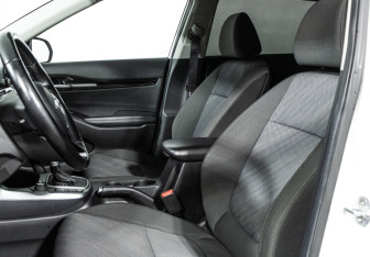 Подержанный автомобиль Kia Seltos 2020 года (15 фото)