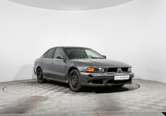 Подержанный автомобиль Mitsubishi Galant Sedan 2002 года (2 фото)