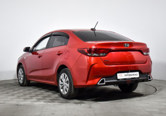 Подержанный автомобиль Kia Rio Sedan 2020 года (7 фото)