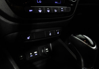 Подержанный автомобиль Hyundai Solaris Sedan 2017 года (17 фото)