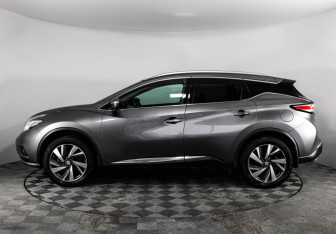 Подержанный автомобиль Nissan Murano Suv 2018 года (8 фото)