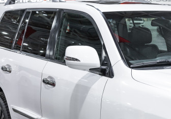 Подержанный автомобиль Lexus LX 2013 года (5 фото)