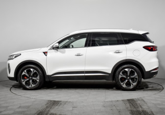 Подержанный автомобиль Chery Tiggo 7 Pro Max 2023 года (8 фото)