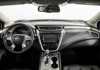 Подержанный автомобиль Nissan Murano Suv 2018 года (10 фото)