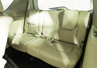 Подержанный автомобиль Infiniti QX80 2018 года (31 фото)