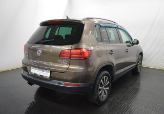 Подержанный автомобиль Volkswagen Tiguan 2014 года (5 фото)