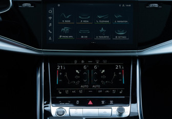 Новый Audi Q7 2025 (11 фото)