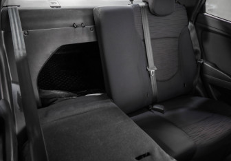 Подержанный автомобиль Hyundai Solaris Sedan 2015 года (23 фото)