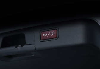 Подержанный автомобиль Mercedes-Benz GLC Coupe 2018 года (32 фото)