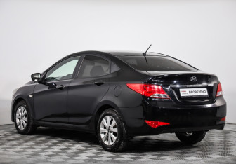 Подержанный автомобиль Hyundai Solaris Sedan 2016 года (6 фото)