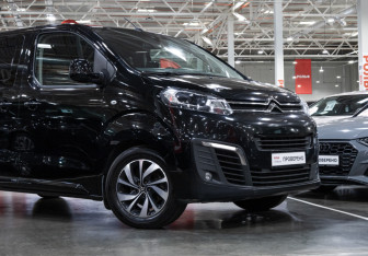 Подержанный автомобиль Citroen SpaceTourer 2022 года (4 фото)