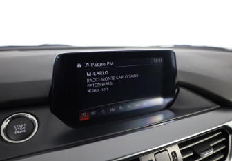 Подержанный автомобиль Mazda 6 Sedan 2017 года (19 фото)