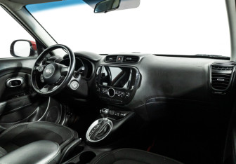 Подержанный автомобиль Kia Soul 2019 года (9 фото)