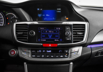 Подержанный автомобиль Honda Accord Sedan 2013 года (18 фото)