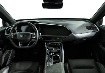 Подержанный автомобиль Geely Tugella 2022 года (13 фото)