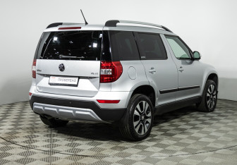 Подержанный автомобиль Skoda Yeti 2015 года (5 фото)
