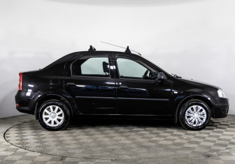 Подержанный автомобиль Renault Logan Sedan 2012 года (4 фото)