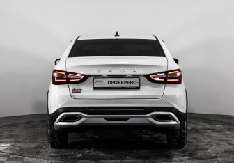 Подержанный автомобиль LADA (ВАЗ) Vesta Sedan 2024 года (7 фото)