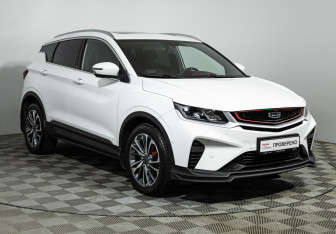 Подержанный автомобиль Geely Coolray 2023 года (3 фото)