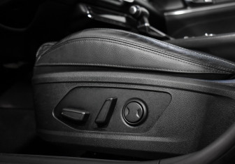 Подержанный автомобиль Kia K5 2020 года (11 фото)